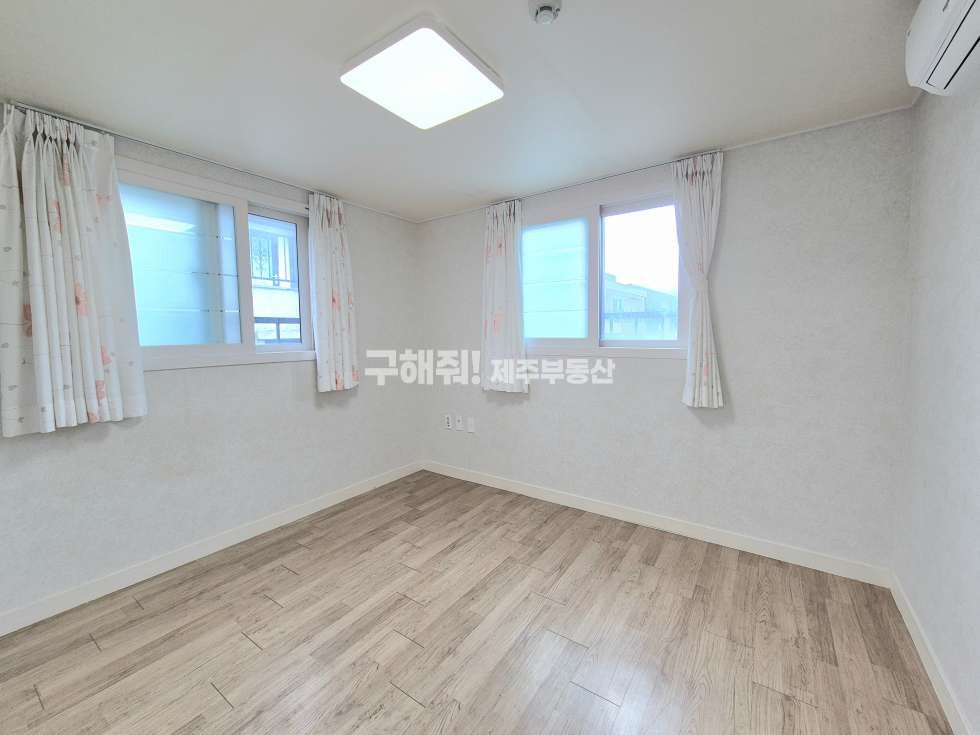 제주 제주시 아라일동 6156-5 즉시입주/살기좋은아라지구/쓰리룸복층 연세 매물번호 10648 사진 6