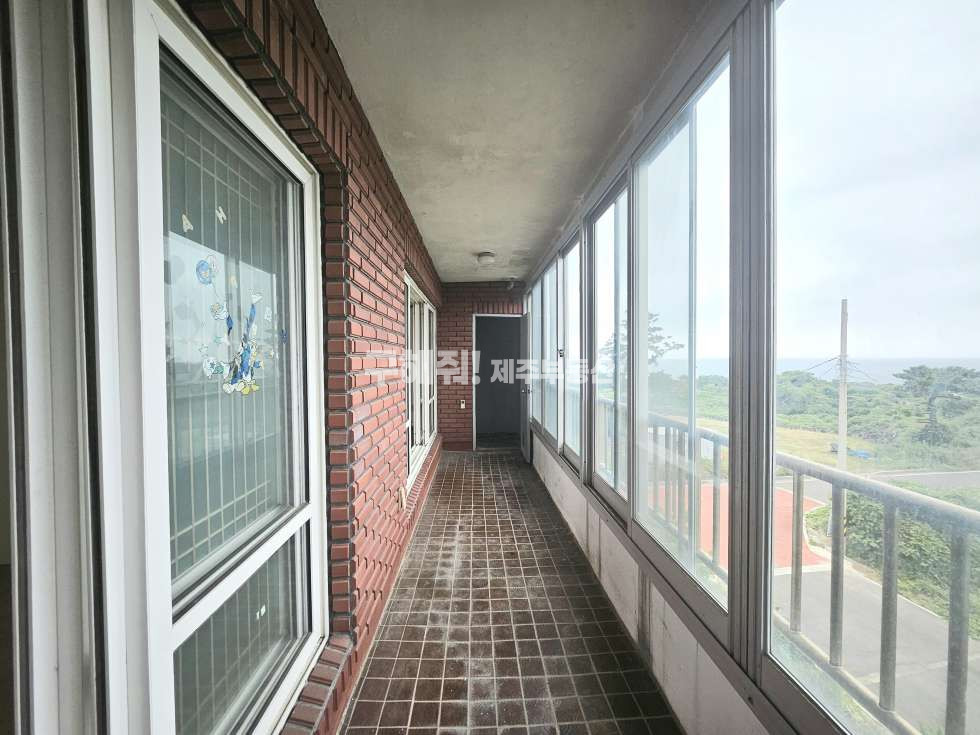 제주 제주시 화북일동 4300-2 (금산비취맨션) 오션뷰 GOOD 화북방파제 / 화북지구 인근 대형 평수 아파트 매매 매매 매물번호 10522 사진 9