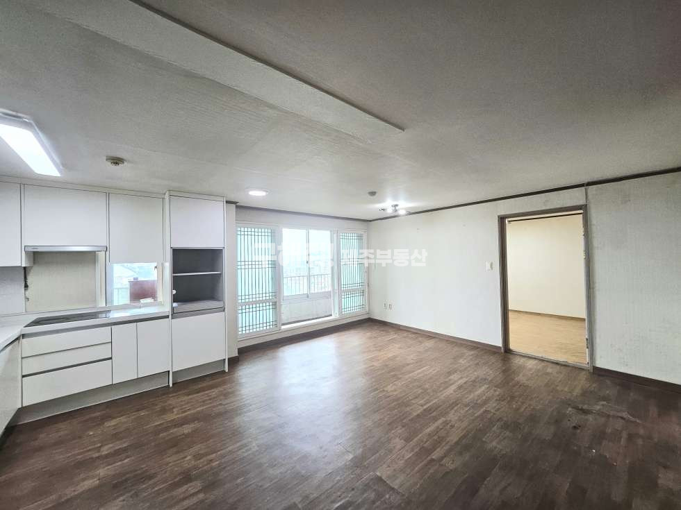 제주 제주시 화북일동 4300-2 (금산비취맨션) 오션뷰 GOOD 화북방파제 / 화북지구 인근 대형 평수 아파트 매매 매매 매물번호 10522 사진 12