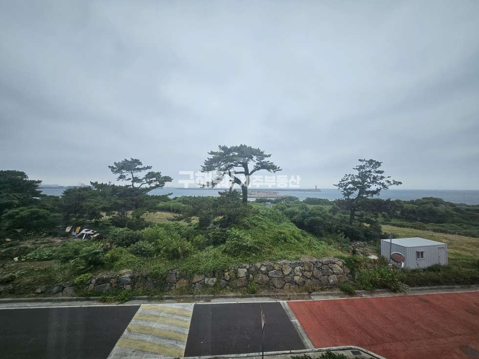 제주 제주시 화북일동 4300-2 (금산비취맨션) 오션뷰 GOOD 화북방파제 / 화북지구 인근 대형 평수 아파트 매매 매매 매물번호 10522 사진 17
