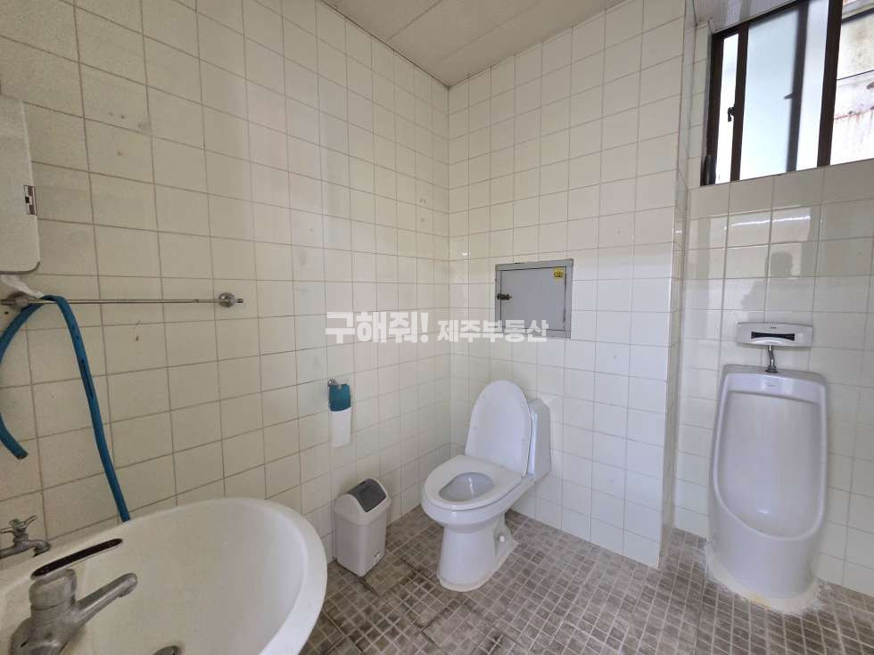 제주 제주시 이도이동 1168-12 ★ 무권리 / 동부경찰서 인근 상가 임대 ★ 연세 매물번호 10918 사진 4