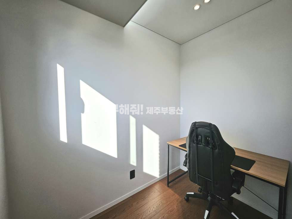 제주 제주시 오등동 805-2 제101동 ★ 애조로 인근 / 해리스가든 옆 마제스티 더힐 분양 중 ★ 매매 매물번호 10933 사진 31
