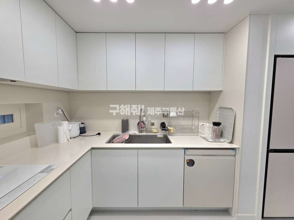 제주 제주시 일도이동 47 101동 즉시입주가능 / 올리모델링 완료 / 위치좋은 삼주아파트 매매 매매 매물번호 11209 사진 4