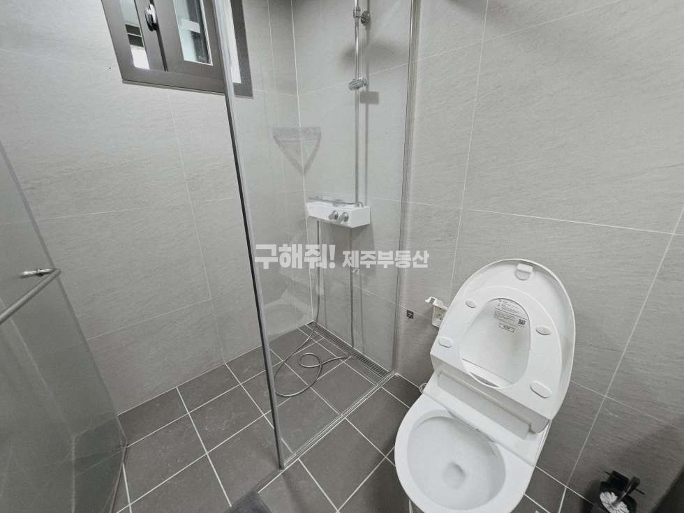 제주 제주시 영평동 2501-1 301동 즉시 입주 가능 / 고급스러운 영평해링턴코트 1차 복층 매매 매매 매물번호 11217 사진 8