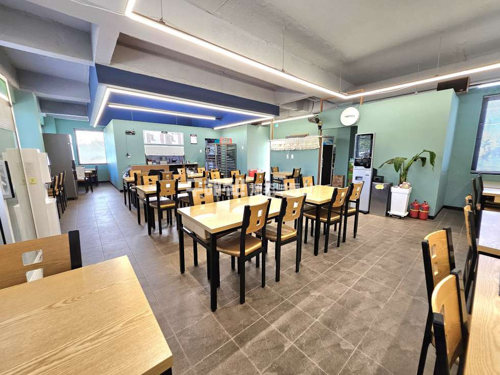 제주 제주시 아라이동 35-21 제주대학교 정문 메인 상권, 대학생 고정 수요 확실한 상가임대 연세 매물번호 11499 사진 3