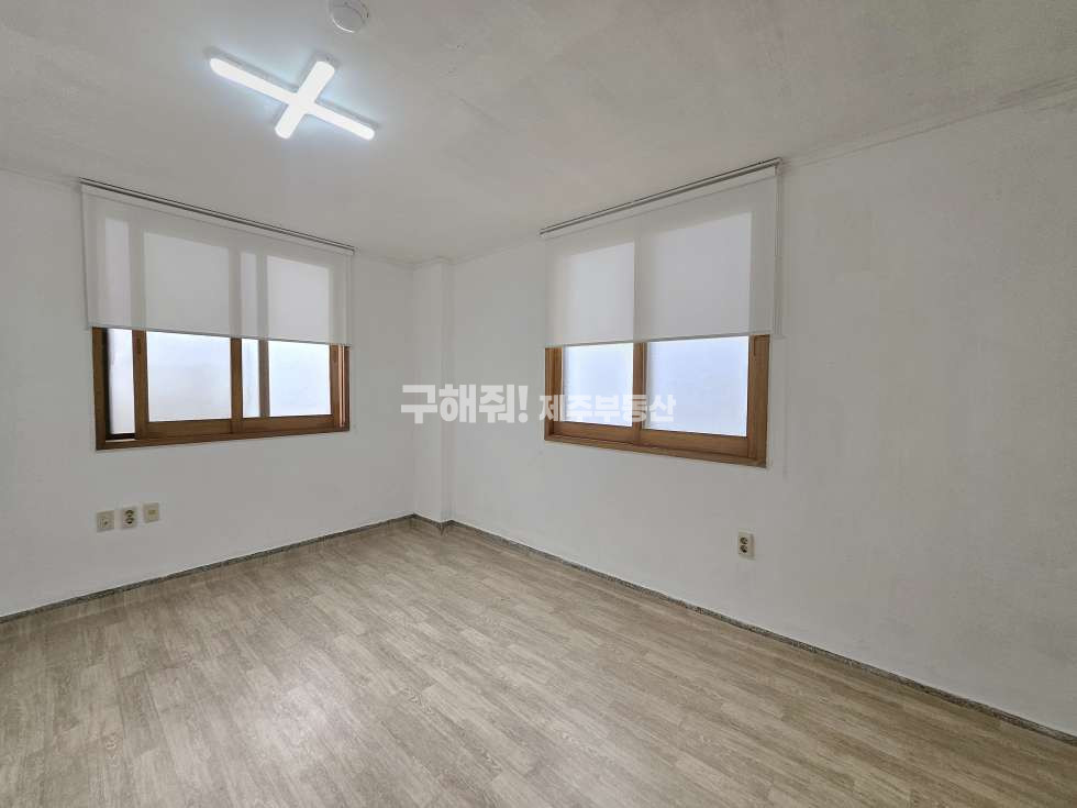 제주 제주시 일도이동 제주동초 인근, 임대료 부담을 낮춘 대형 평수 가성비 상가 임대 연세 매물번호 11508 사진 7