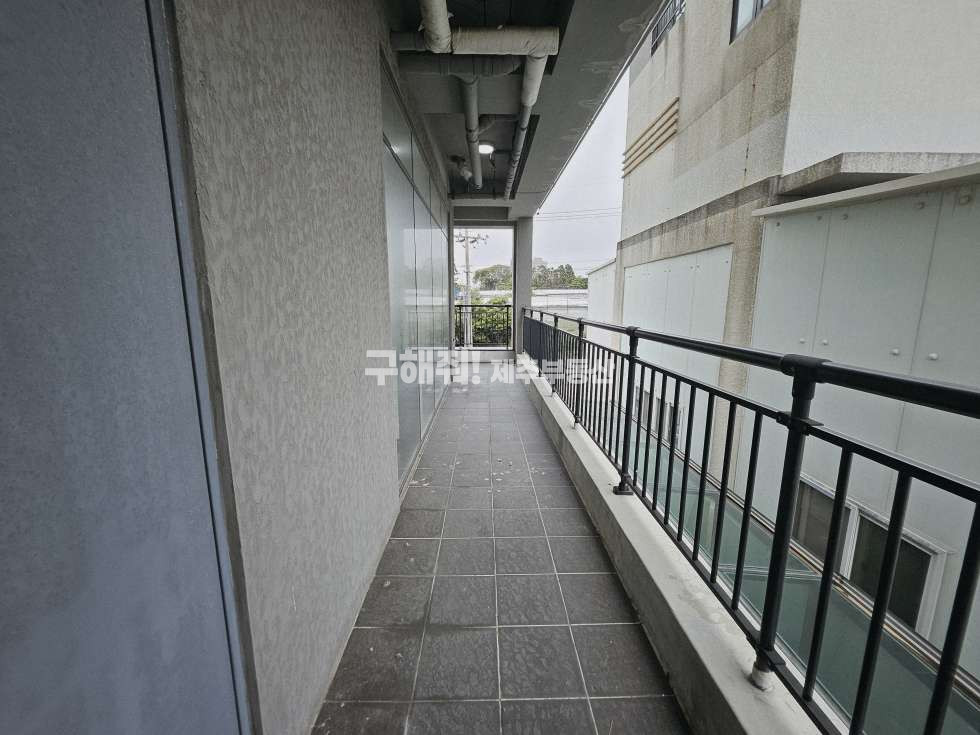 제주 제주시 오라삼동 연삼로 인근, 접근성 좋고 개방감 우수한 중대형 상가 임대 연세 매물번호 11521 사진 9