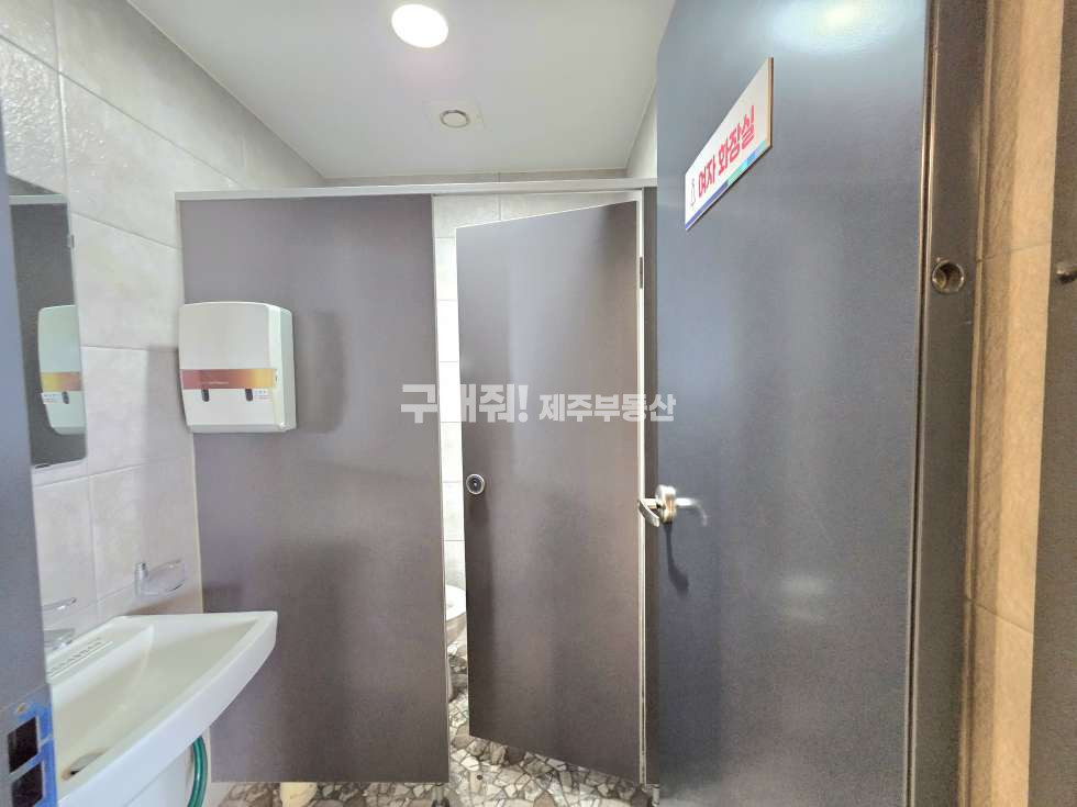 제주 제주시 용담일동 264-3 남성로 미래컨벤션 인근 용담일동 2층 171.5m2(52평) 임대 연세 매물번호 11547 사진 11