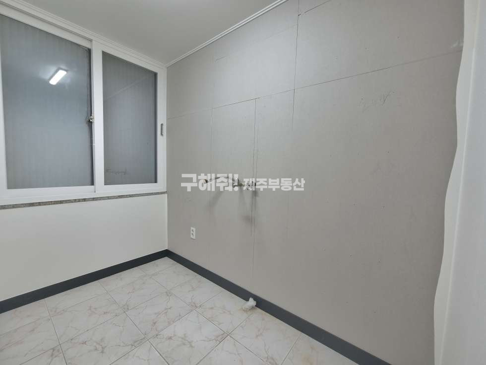 제주 제주시 일도이동 무권리 / 인제사거리 인근 내부 깔끔한 상가 임대 연세 매물번호 11580 사진 5