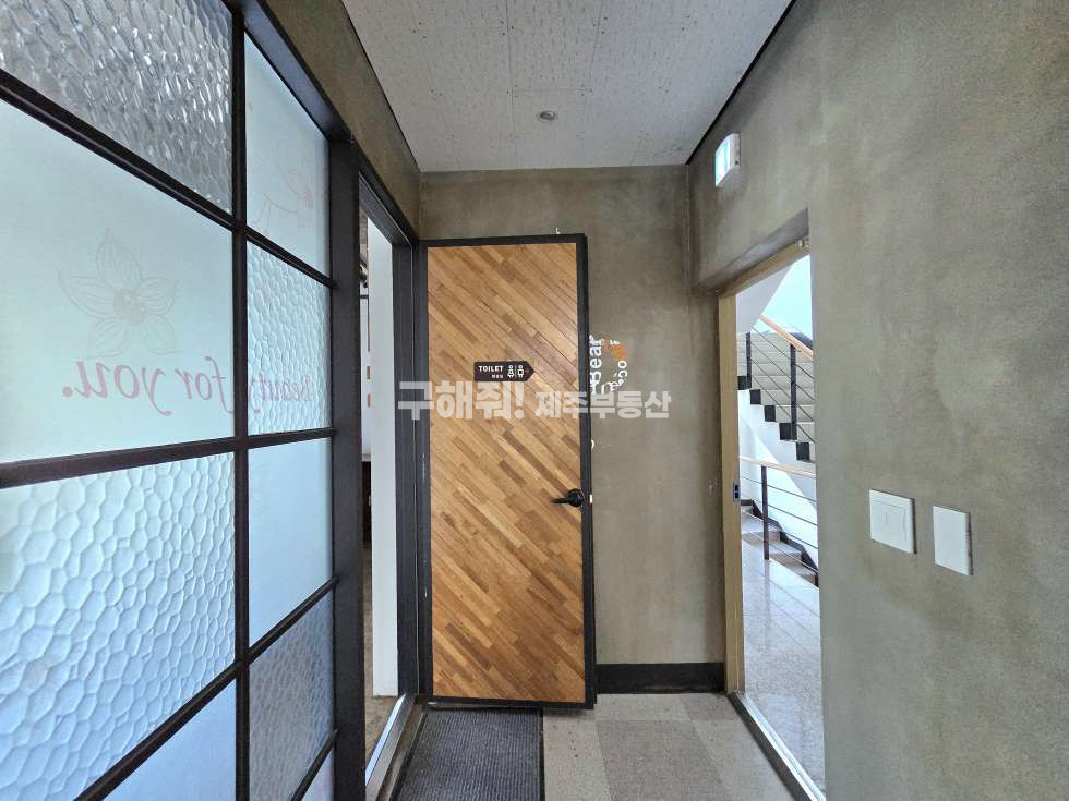 제주 제주시 도남동 ▶ 도남 청사 맞은편 메인 삼거리 대로변 무권리 월세 매물번호 11679 사진 10