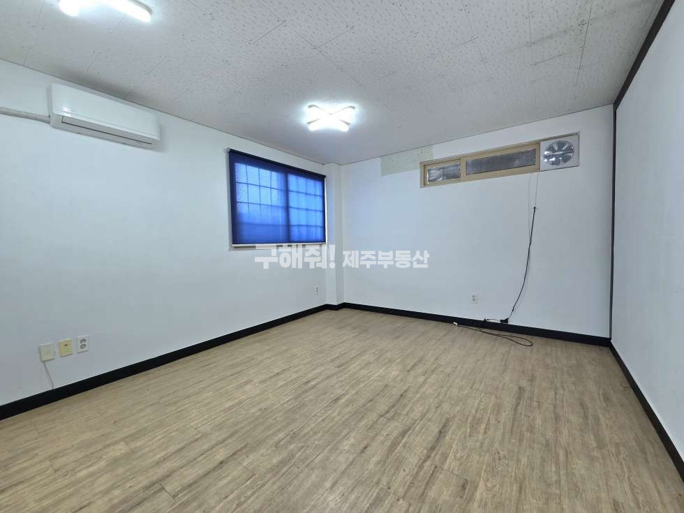 제주 제주시 이도이동 제1호동 ▶ 남광초 앞 1층 무권리 상가 교습소 판매점 카페 추천 연세 매물번호 11690 사진 6