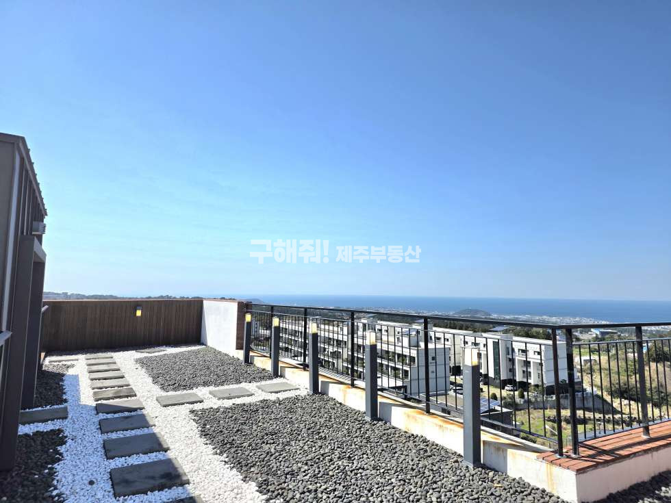 제주 제주시 애월읍 광령리 2823 제1동 ▶ 애월 외고 인근 펜트하우스 급 빌라 분양 매매 매물번호 11828 사진 18