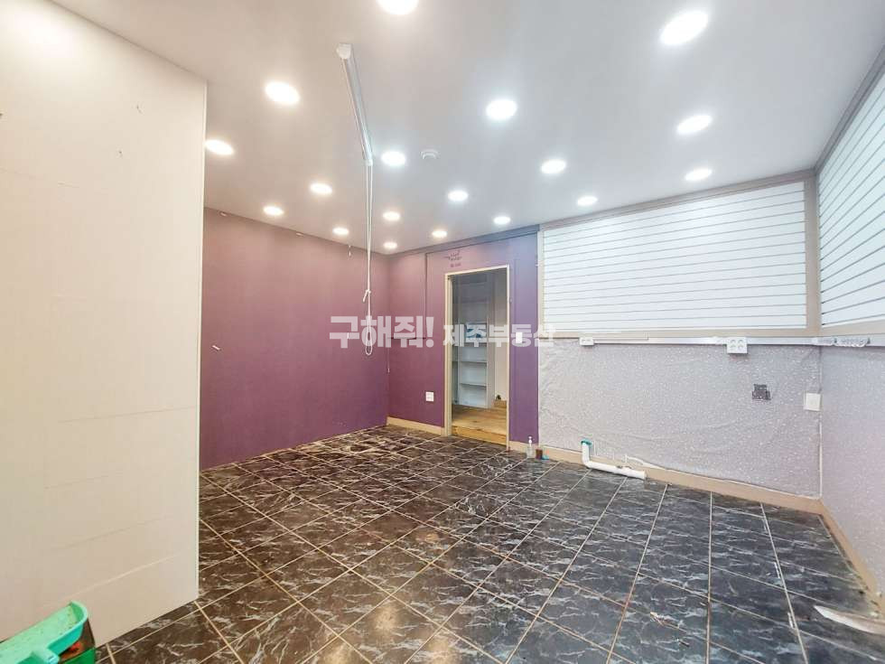 제주 제주시 아라일동 무권리. 아라동 대도로변 점포 임대 연세 매물번호 10191 사진 1