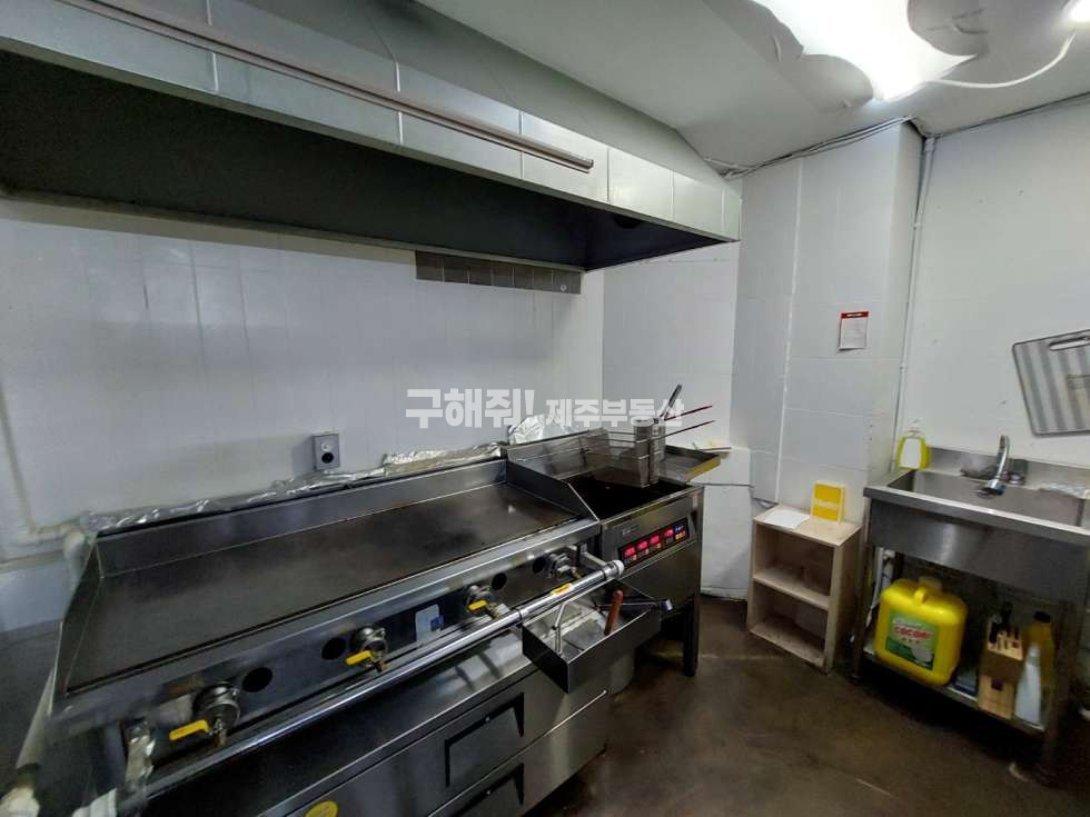 제주 제주시 연동 신제주오피스텔동 유동인구 많음 / 신제주 오피스텔 상가 임대 연세 매물번호 10374 사진 3