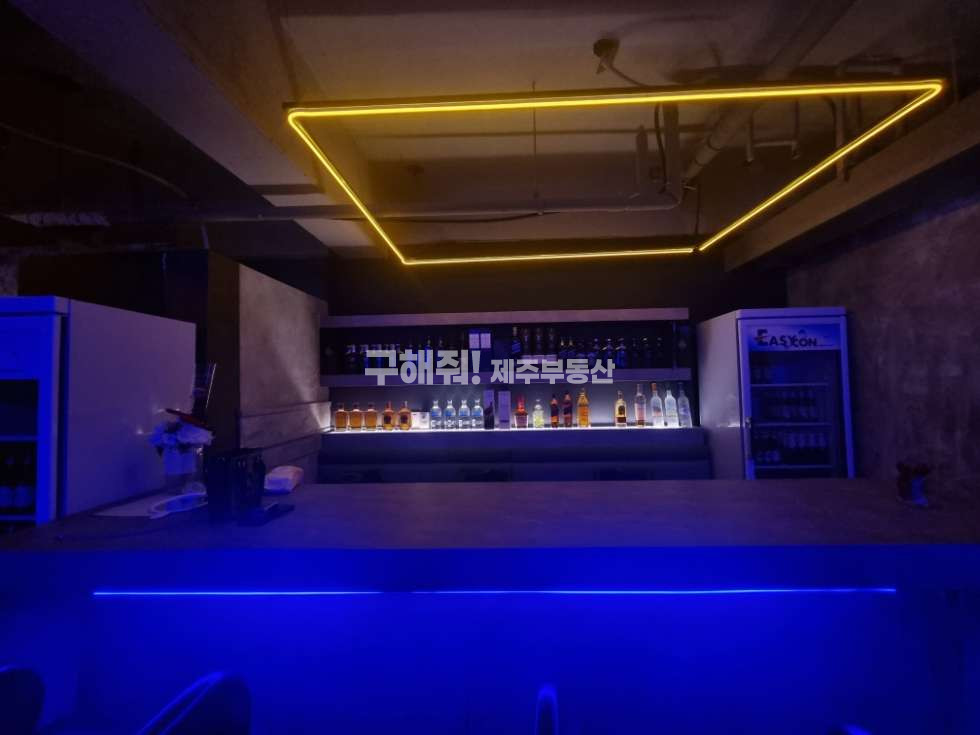 제주 제주시 이도이동 제주시청 인근 즉시 영업 가능한 BAR 임대 연세 매물번호 10472 사진 1