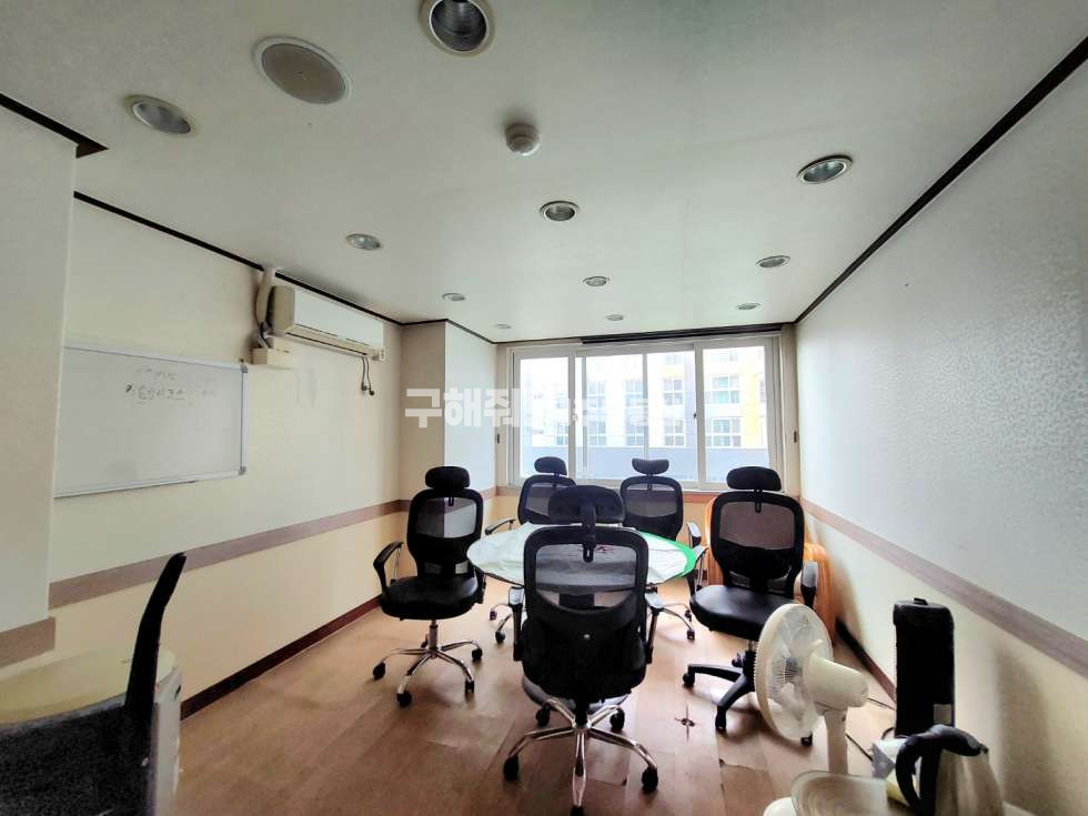 제주 제주시 이도일동 무권리상가임대/남문사거리인근/장원아이비/아파트상가 연세 매물번호 10641 사진 5