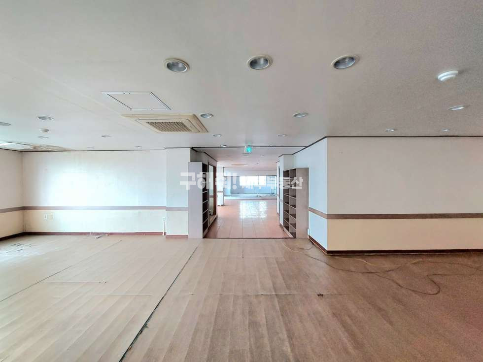 제주 제주시 이도일동 무권리상가임대/남문사거리인근/장원아이비/아파트상가 연세 매물번호 10641 사진 7
